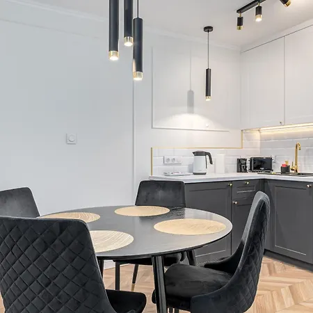 Moniuszki 10 By Nyx *