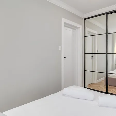 Moniuszki 10 By Nyx *